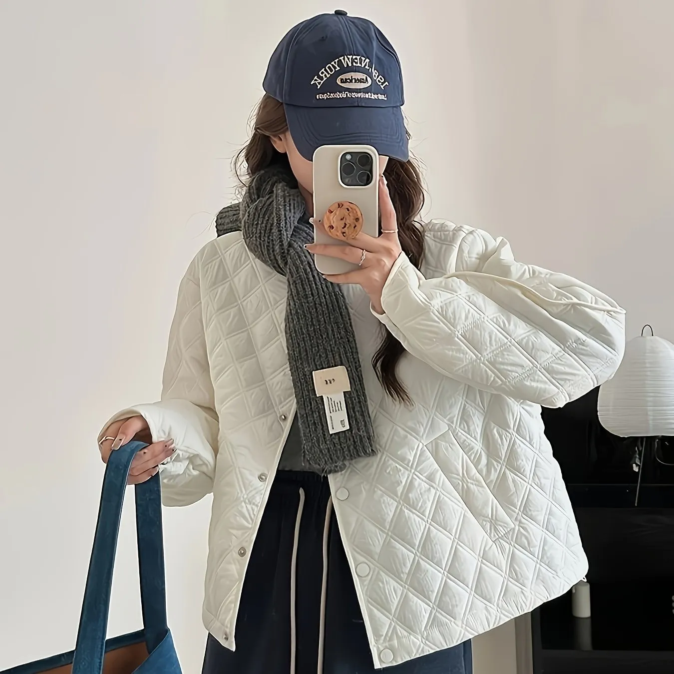 1pc Argyle Pattern Fashion Winter Jacket, 100% Polyester Short-Length Quilted Coat with Pockets, Long Sleeve Casual Outerwear