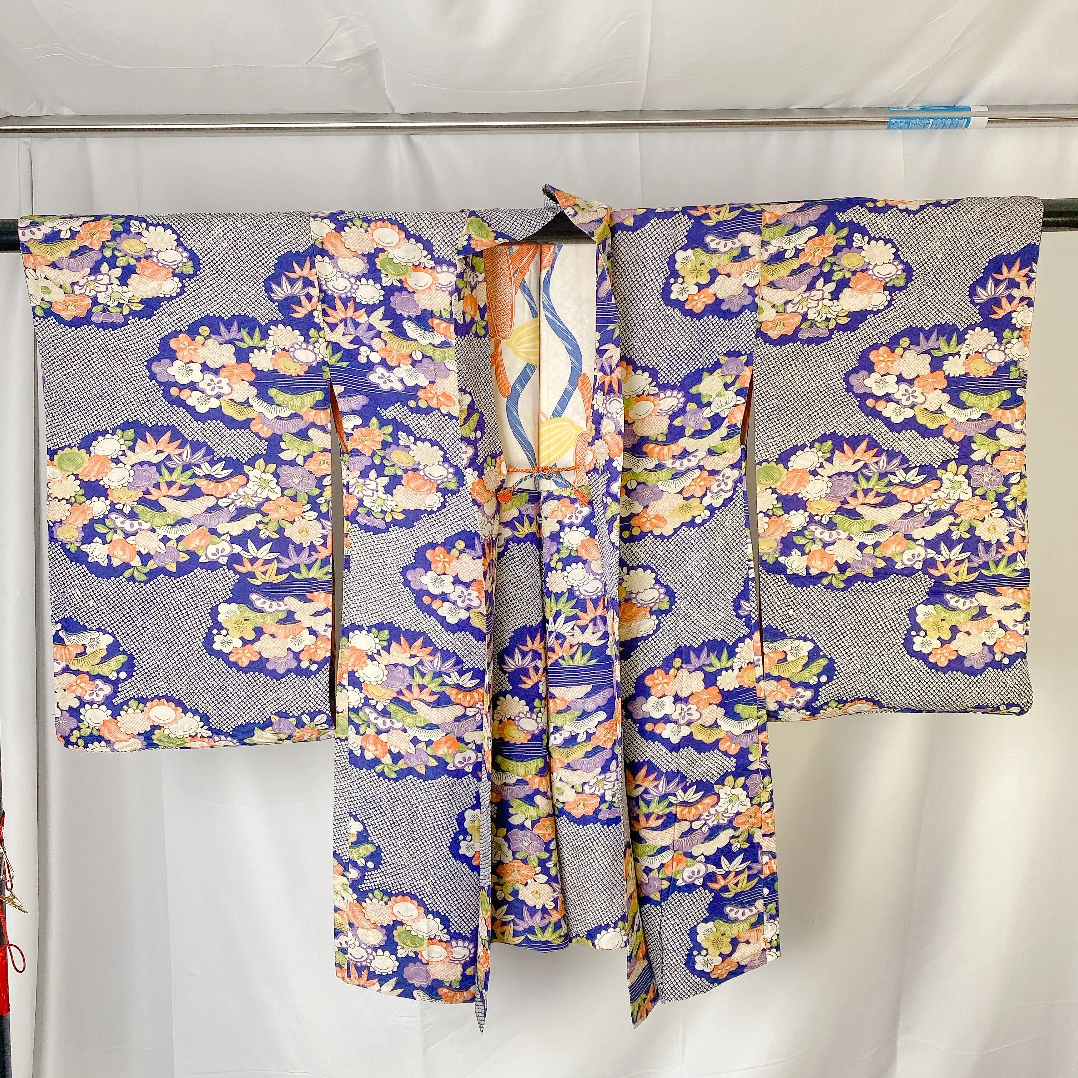 Blue Antique Haori, Floral, Japanese Kimono, Excellent, Cardigan, Women's Jacket, Silk Long outer, Versatile Layer, 羽織