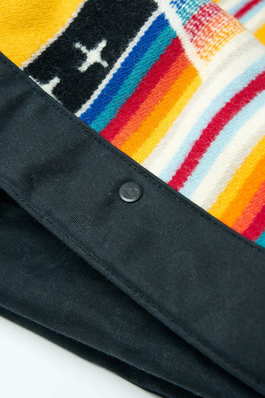 Ginew Wax Rider Coat Black "Facing East" Lining